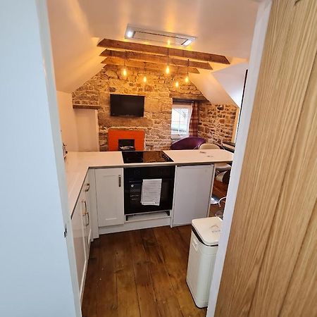 Ness City Cottage - Attic Apartment Інвернесс Екстер'єр фото